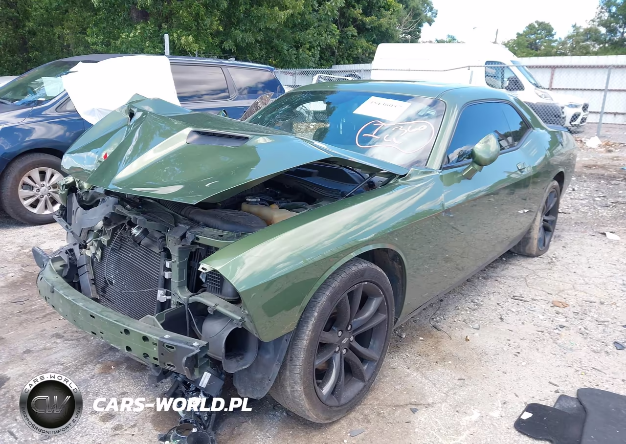 2018 Dodge Challenger Sxt VIN:2C3CDZAG5JH333734 - 2