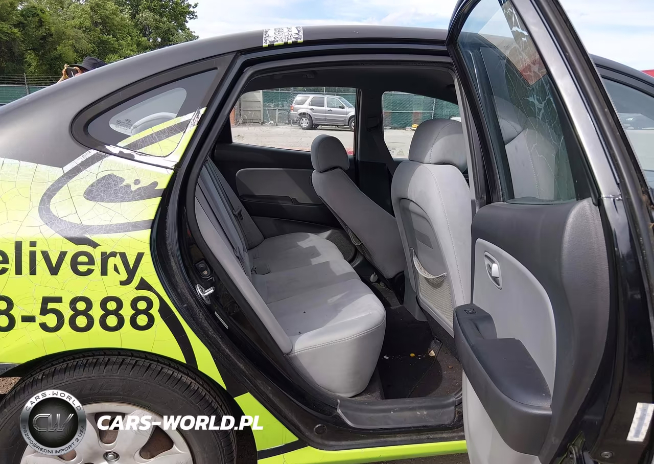 2008 Hyundai Elantra Gls-Se VIN:KMHDU46DX8U488381 - 8