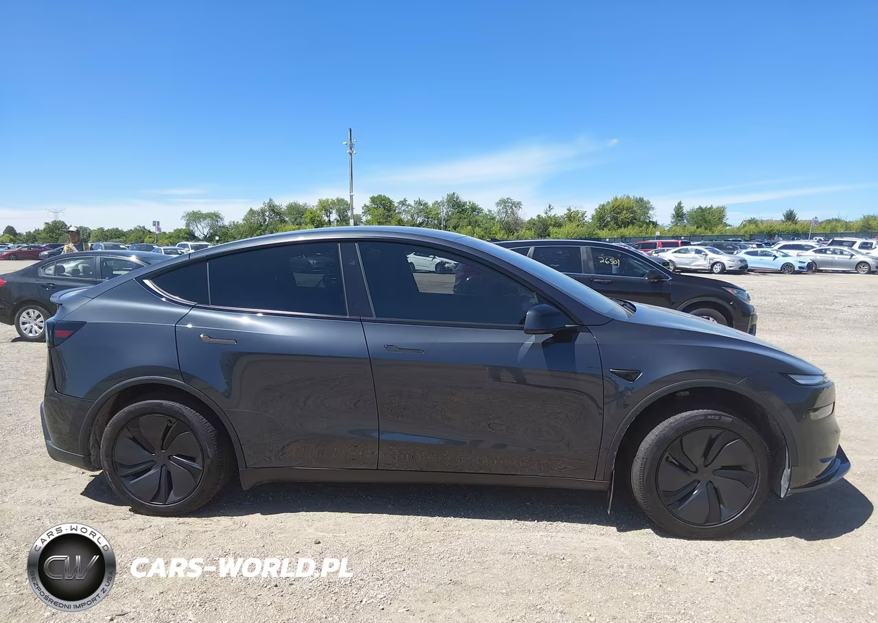 2026 Tesla Model Y Premium Rear-Wheel Drive-Rear-Wheel Drive VIN:7SAYGDED4TF618674 - 12