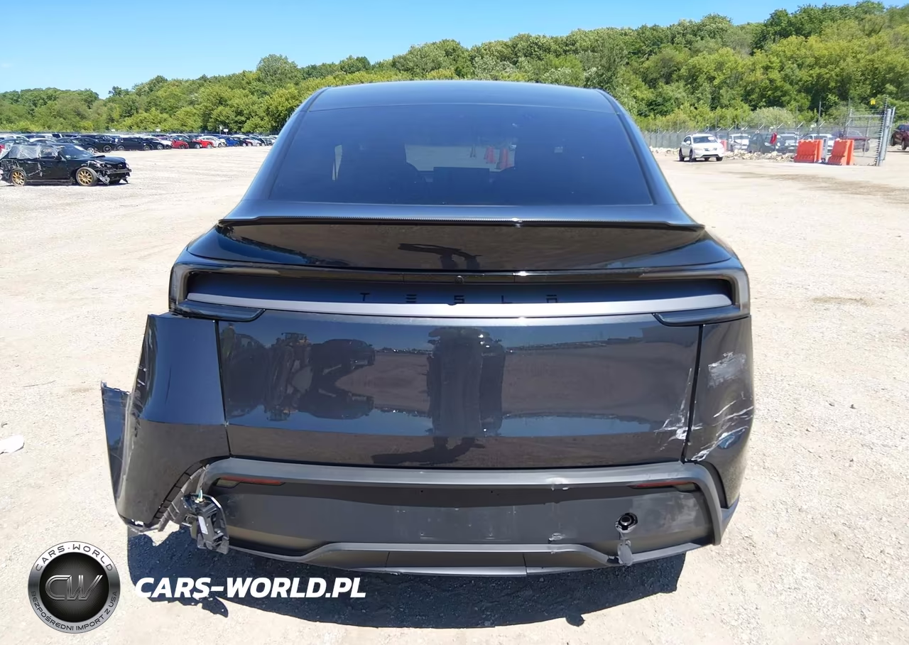2026 Tesla Model Y Premium Rear-Wheel Drive-Rear-Wheel Drive VIN:7SAYGDED4TF618674 - 15