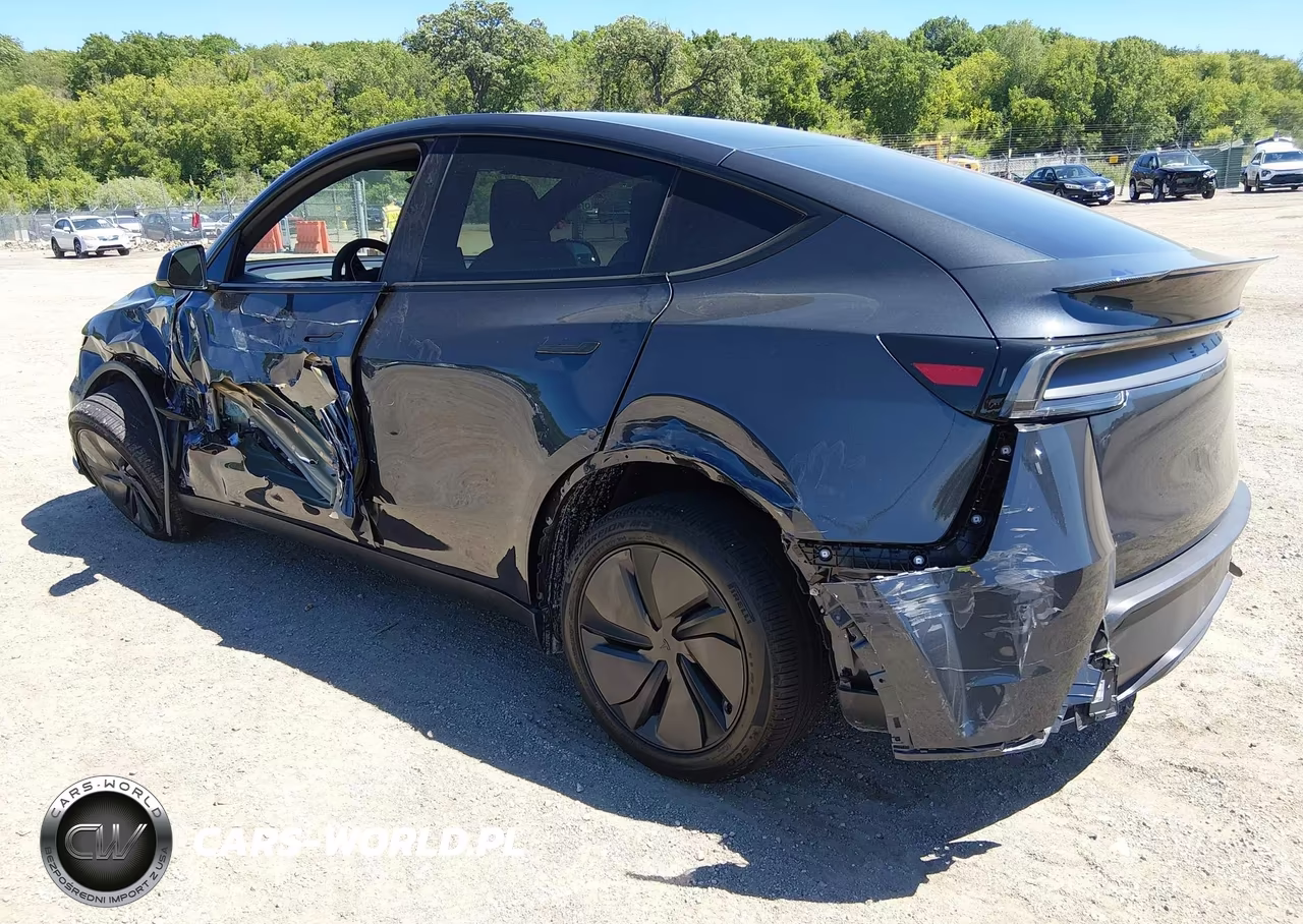 2026 Tesla Model Y Premium Rear-Wheel Drive-Rear-Wheel Drive VIN:7SAYGDED4TF618674 - 3