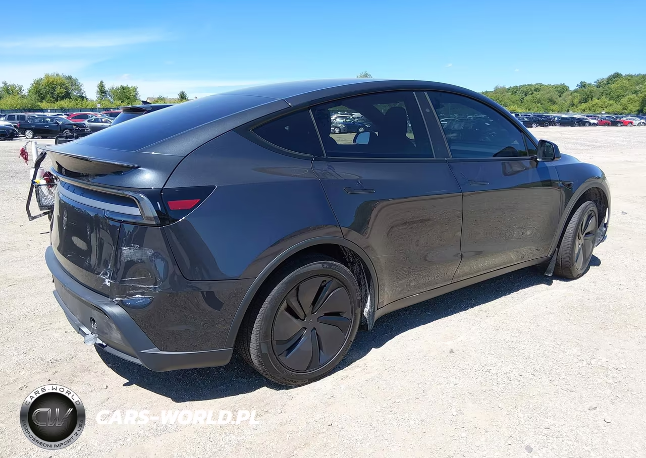 2026 Tesla Model Y Premium Rear-Wheel Drive-Rear-Wheel Drive VIN:7SAYGDED4TF618674 - 4