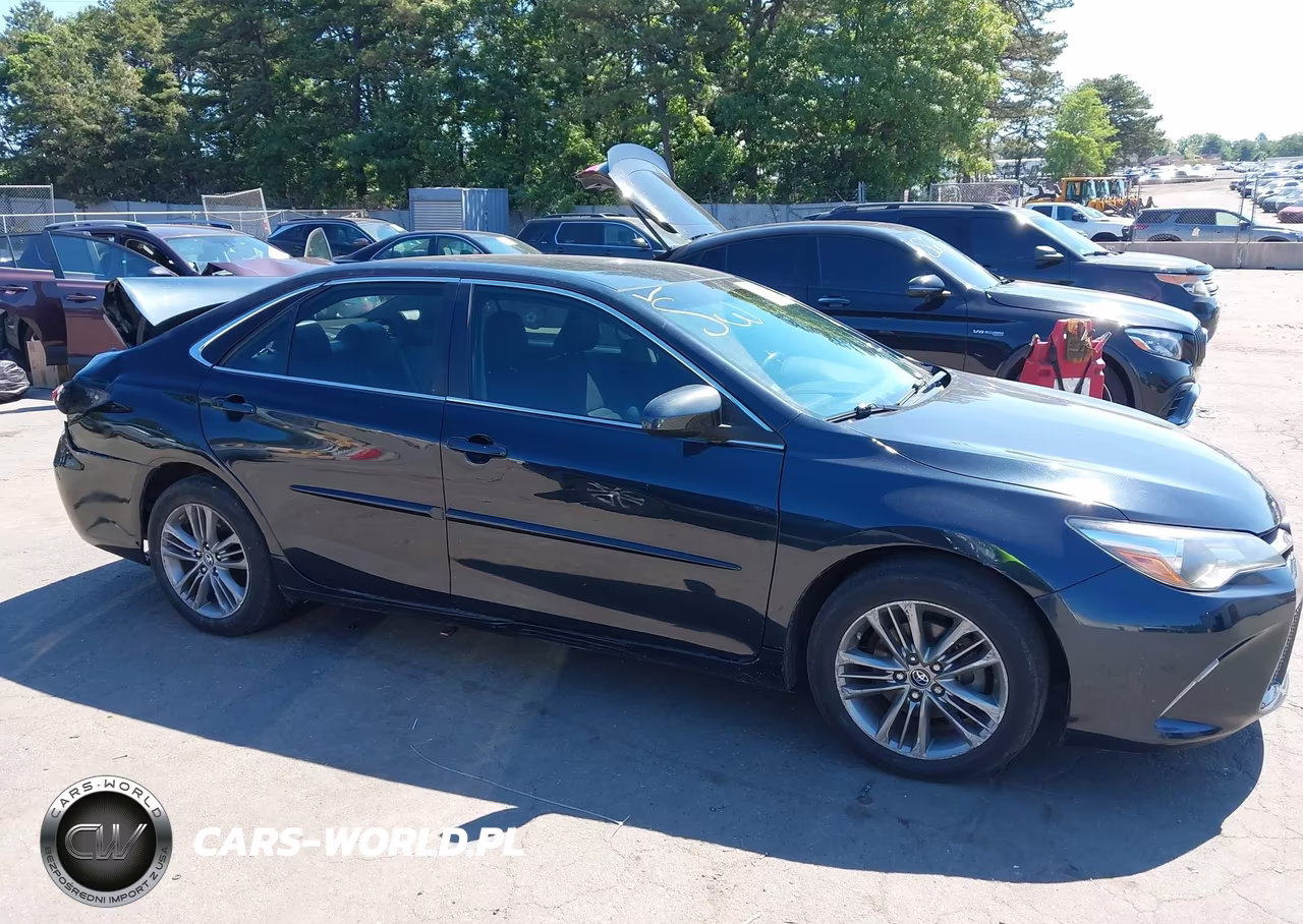 2016 Toyota Camry Se VIN:4T1BF1FK8GU261784 - 13