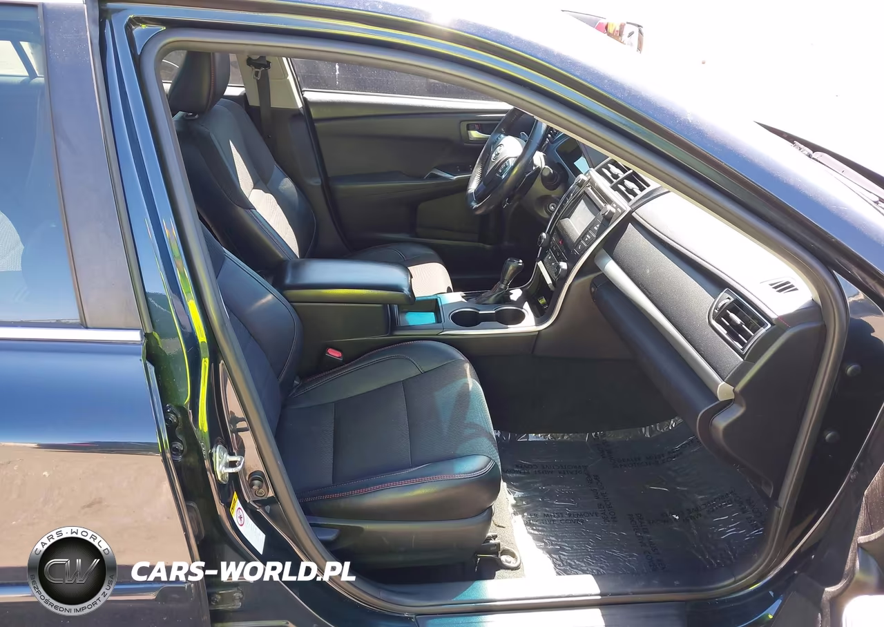 2016 Toyota Camry Se VIN:4T1BF1FK8GU261784 - 5