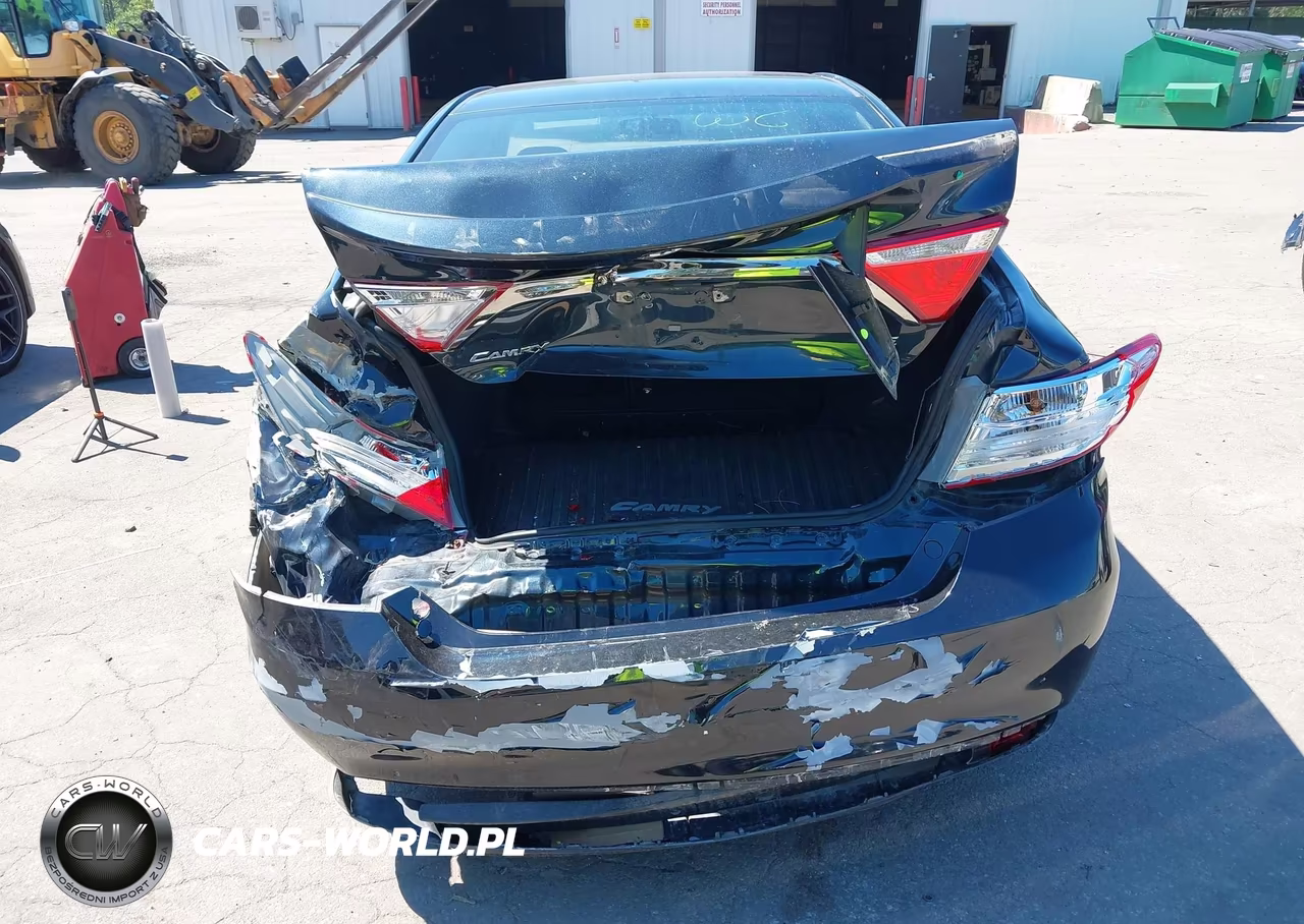 2016 Toyota Camry Se VIN:4T1BF1FK8GU261784 - 6