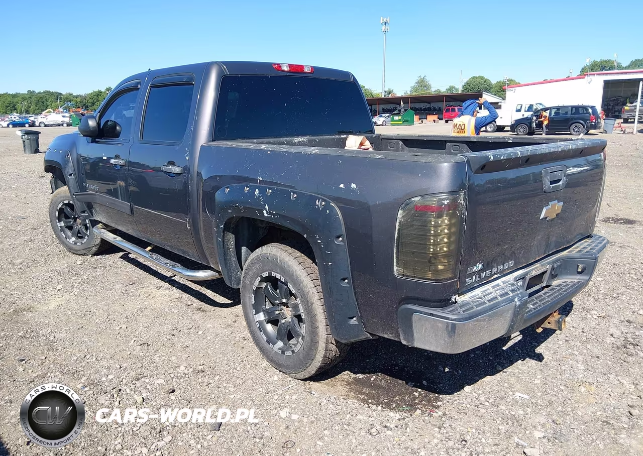 2011 Chevrolet Silverado 1500 Lt VIN:3GCPKSE36BG320428 - 3