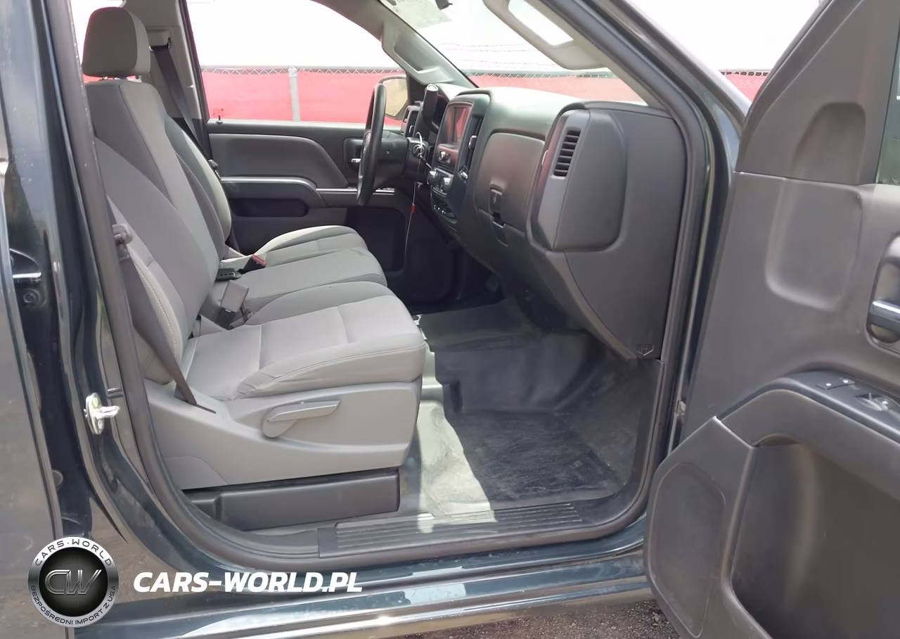2018 Chevrolet Silverado 2500Hd Work Truck VIN:1GC1CUEG2JF253943 - 5