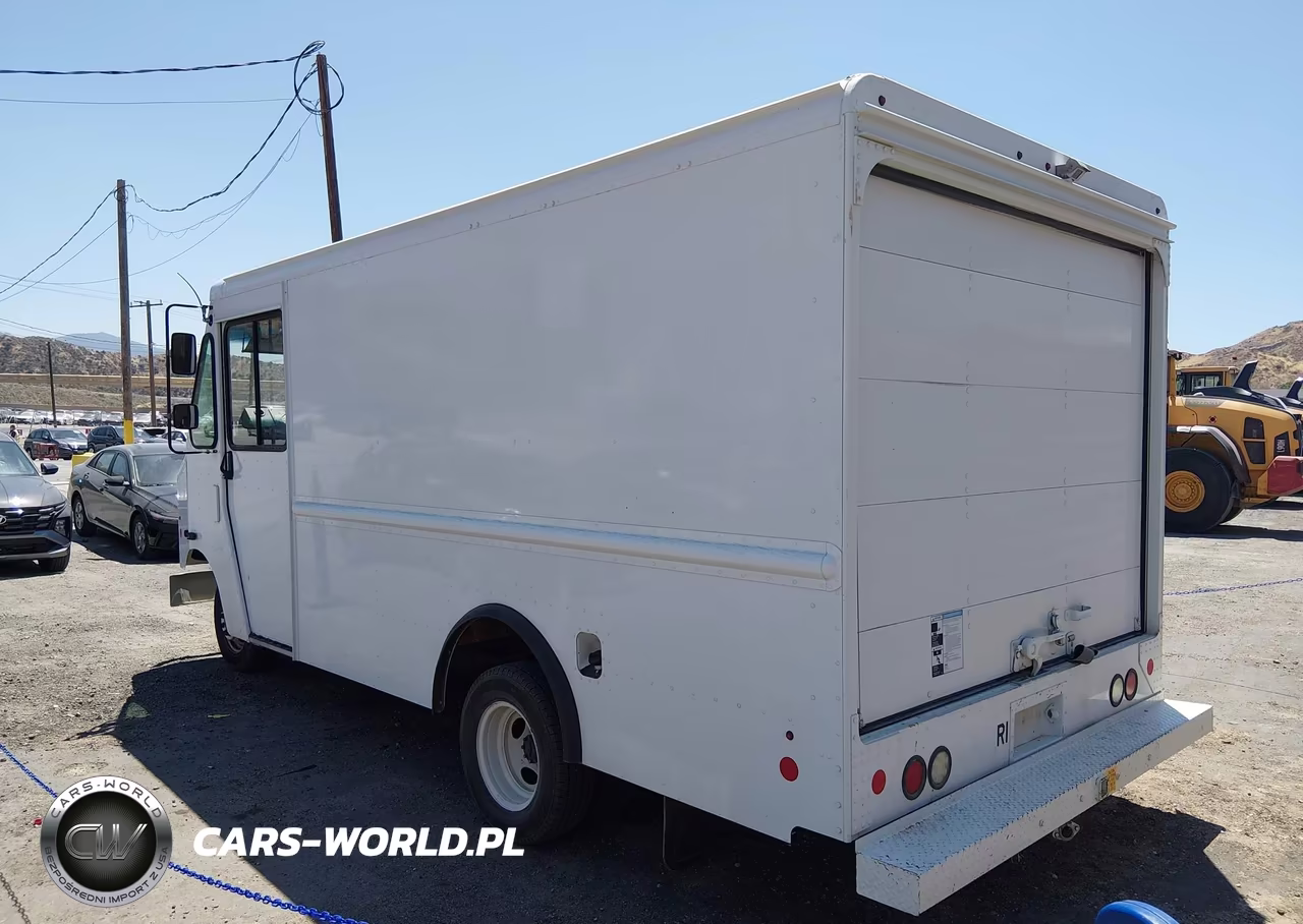 2016 Ford E-350 Stripped VIN:1FC3E3KS1GDC55399 - 3