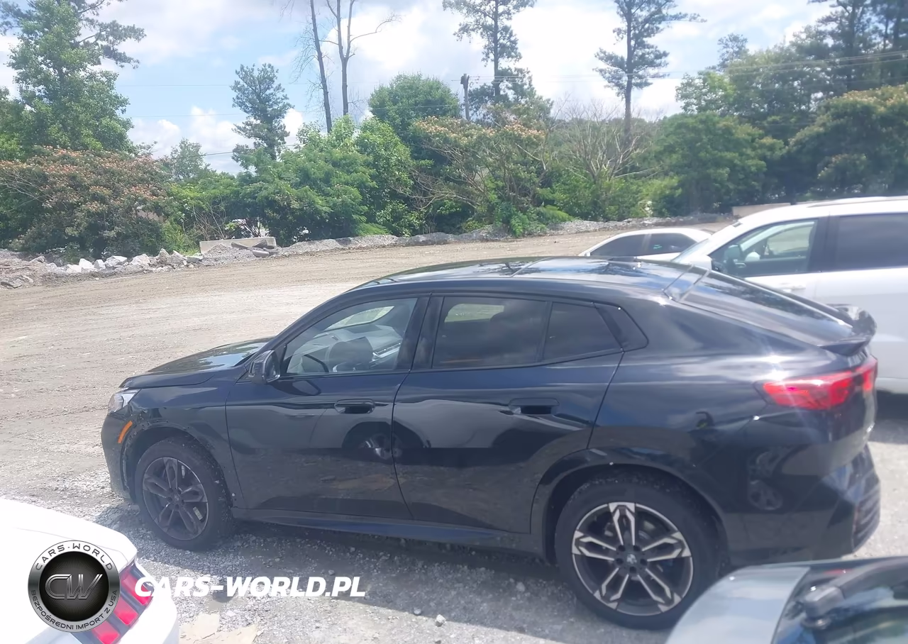 2026 BMW X2 xDrive28I VIN:WBX63GM01T5501283 - 14