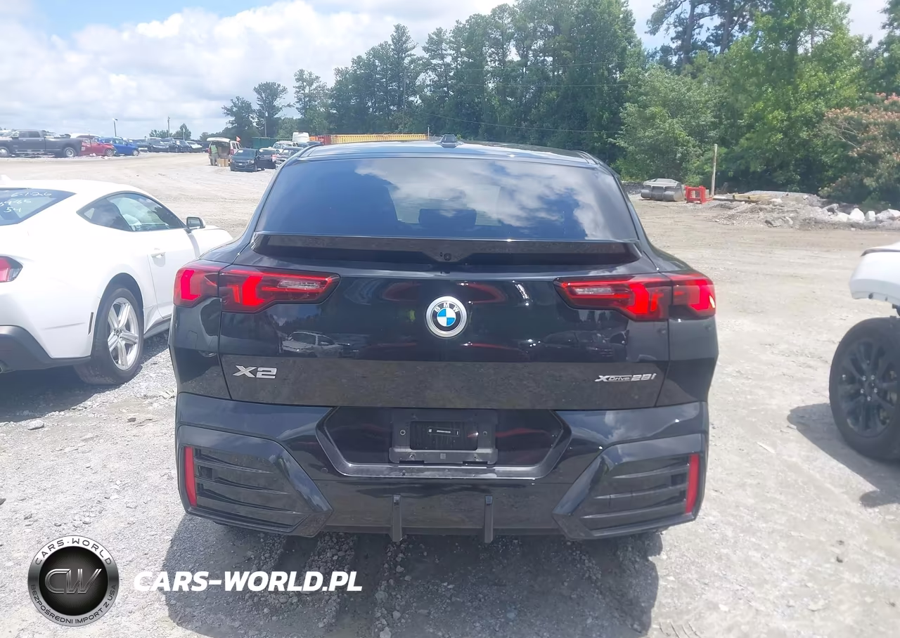 2026 BMW X2 xDrive28I VIN:WBX63GM01T5501283 - 16