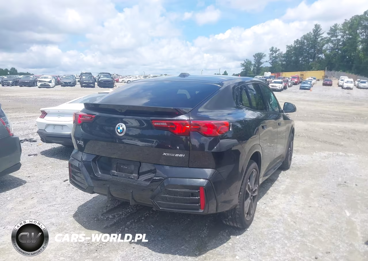 2026 BMW X2 xDrive28I VIN:WBX63GM01T5501283 - 4