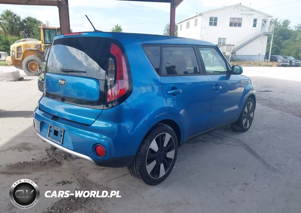 2018 Kia Soul + VIN:KNDJP3A58J7554990 - 4
