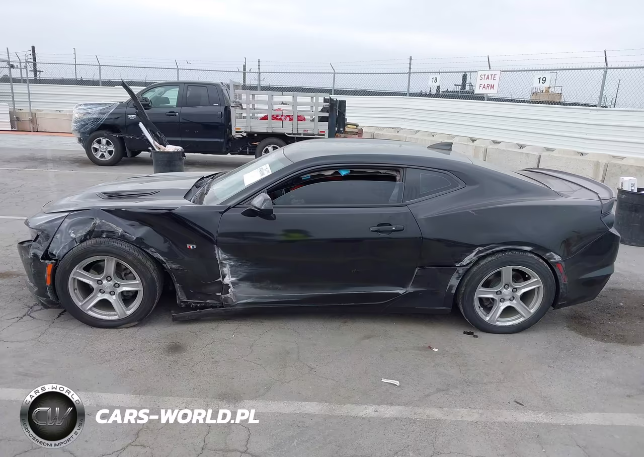 2021 Chevrolet Camaro Rwd 1Lt VIN:1G1FB1RS1M0102520 - 14