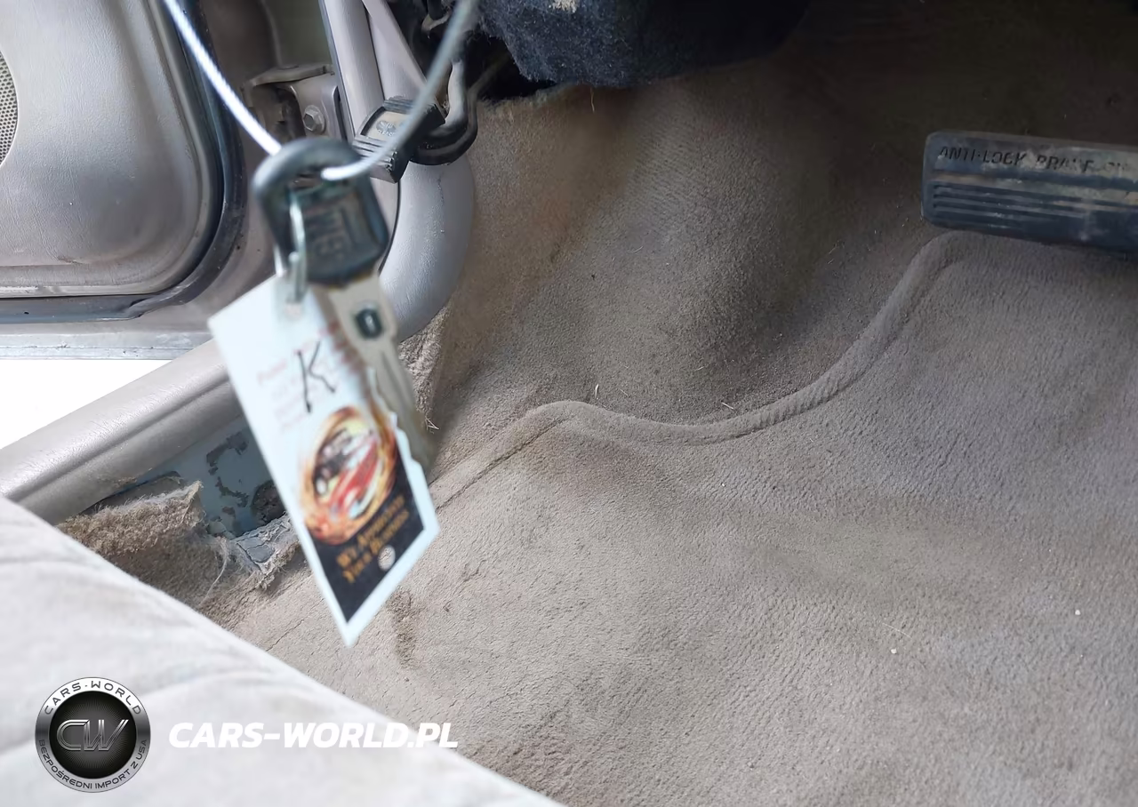 1999 Buick Century Custom VIN:2G4WS52M7X1484941 - 11