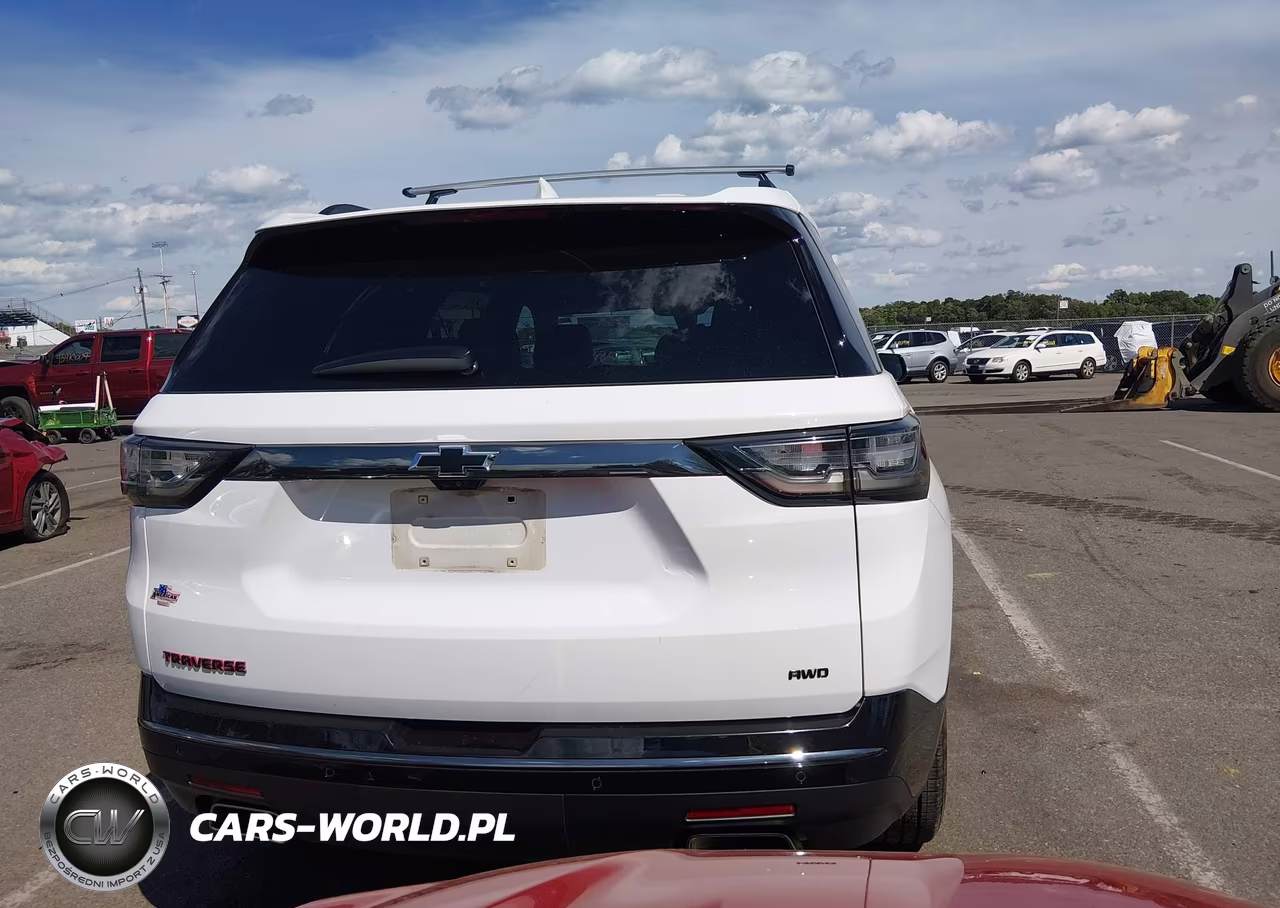 2019 Chevrolet Traverse Premier VIN:1GNEVKKW1KJ312515 - 16