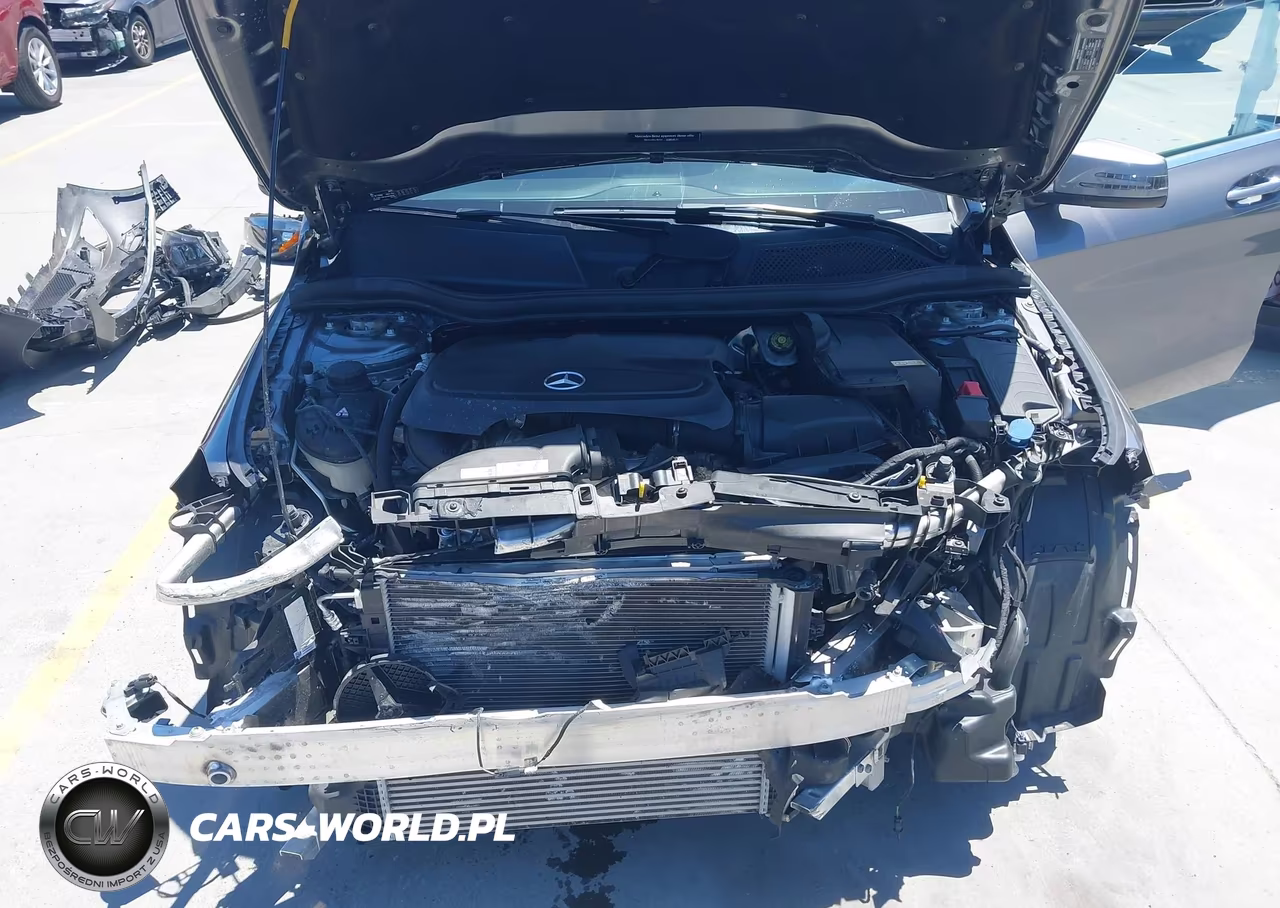2015 Mercedes-Benz Cla 250 VIN:WDDSJ4EB2FN202105 - 10