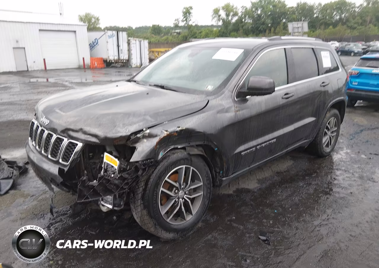 2018 Jeep Grand Cherokee Laredo E 4X4 VIN:1C4RJFAG3JC406258 - 2