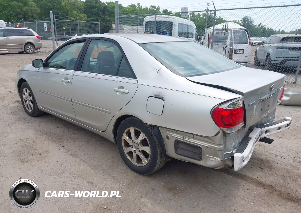 2005 Toyota Camry Xle V6 VIN:JTDBF30K650165097 - 3