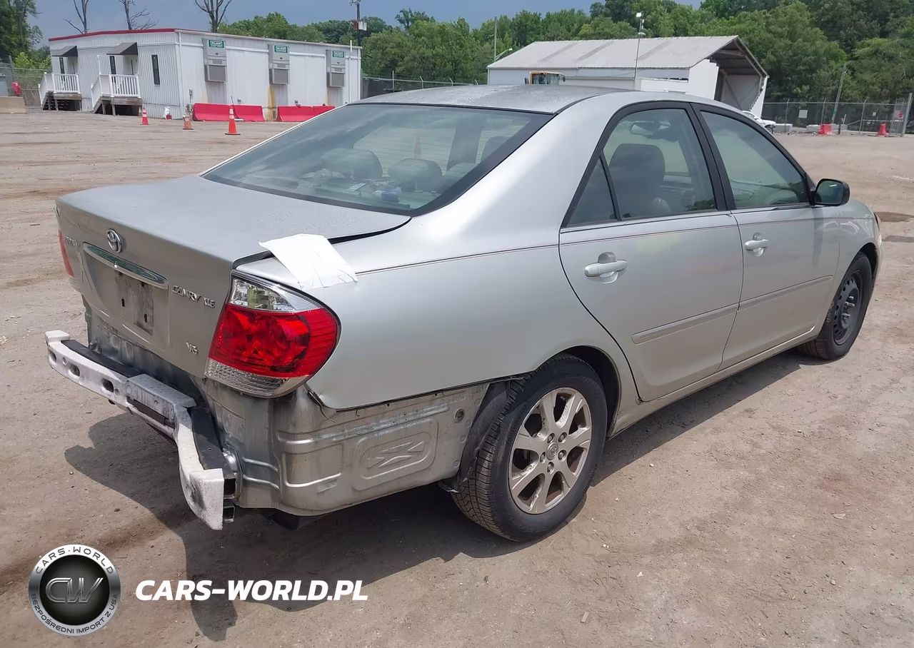 2005 Toyota Camry Xle V6 VIN:JTDBF30K650165097 - 4