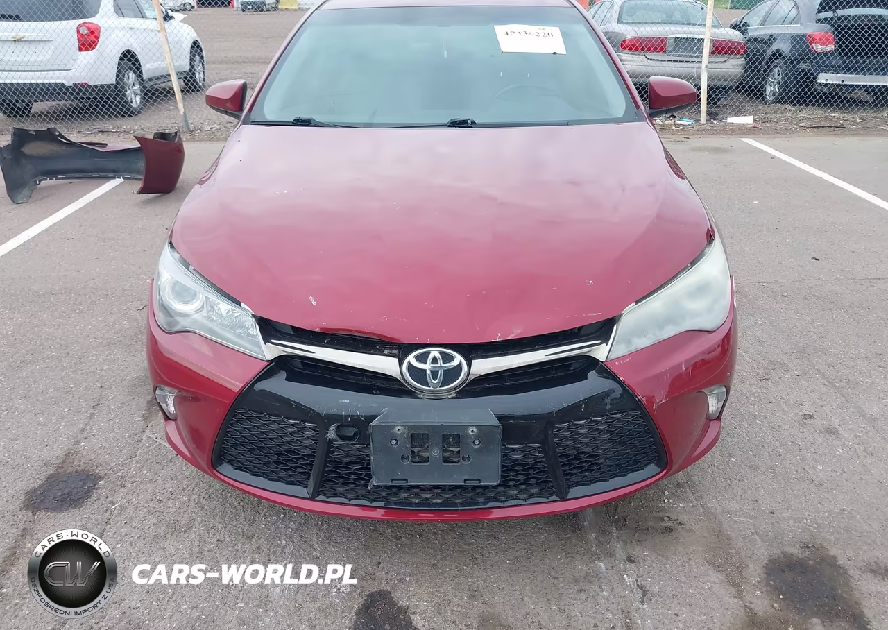 2016 Toyota Camry Se VIN:4T1BF1FK3GU545923 - 18