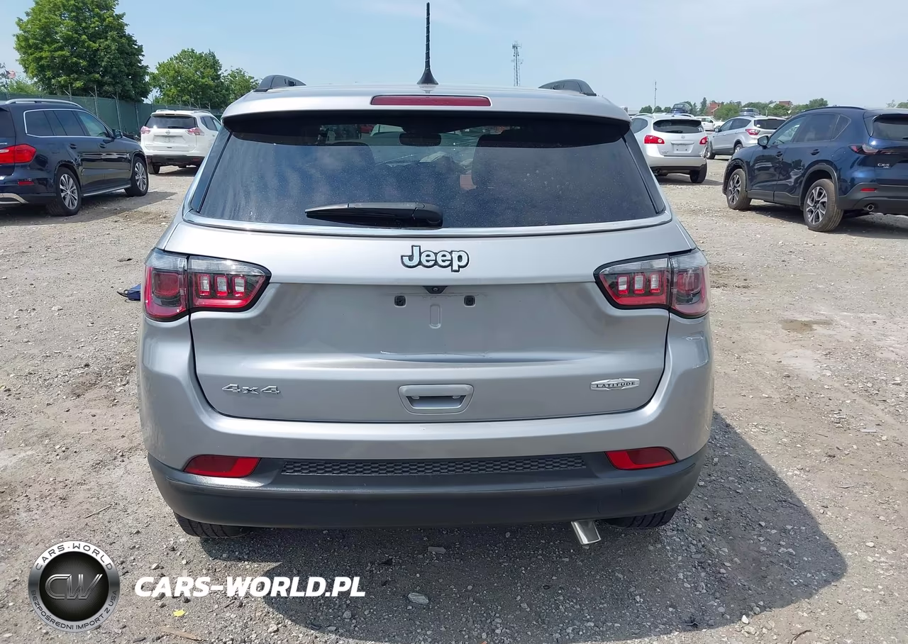 2022 Jeep Compass Latitude 4X4 VIN:3C4NJDBB0NT231421 - 15