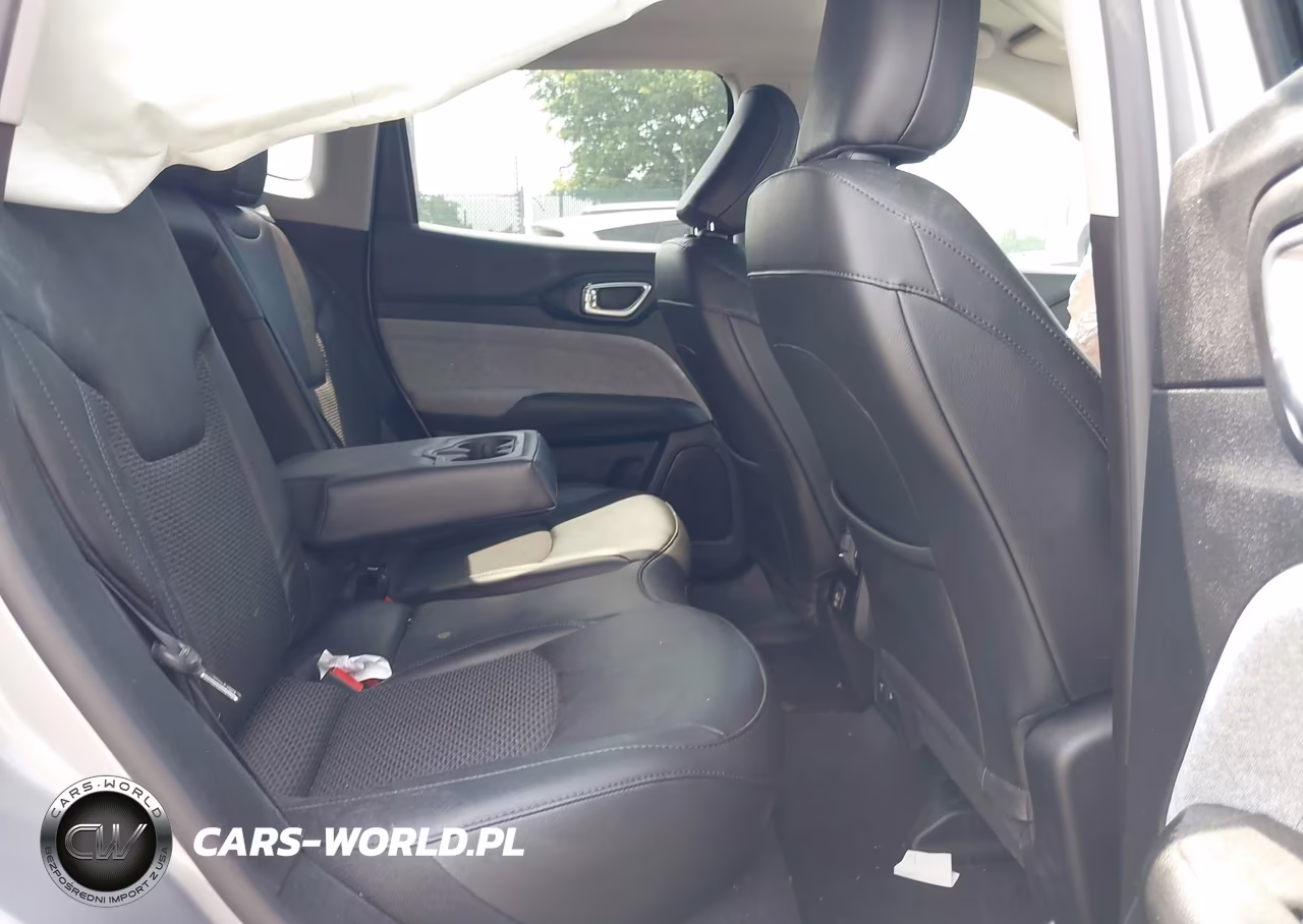 2022 Jeep Compass Latitude 4X4 VIN:3C4NJDBB0NT231421 - 8