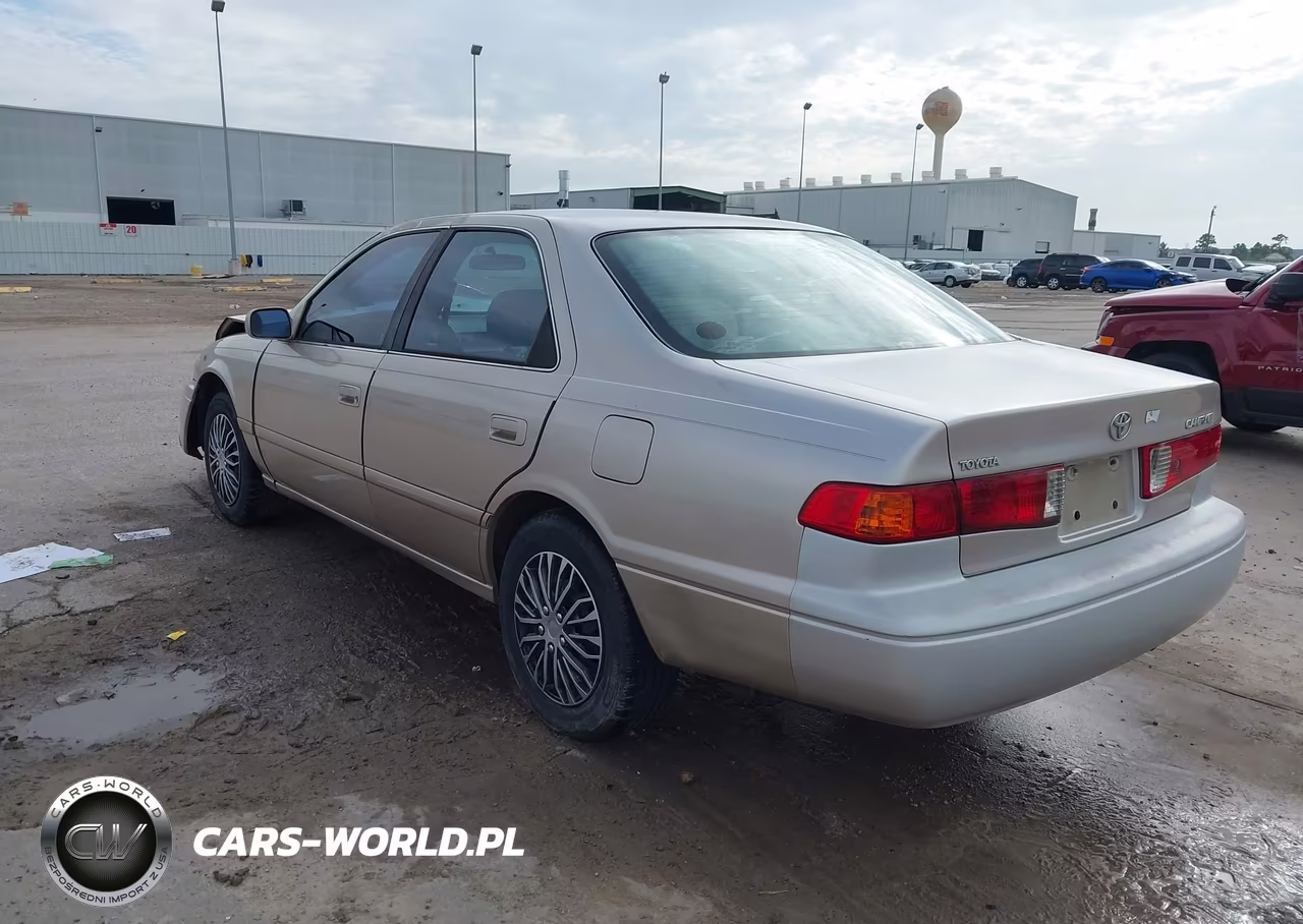 2001 Toyota Camry Le VIN:4T1BG22K31U857496 - 3