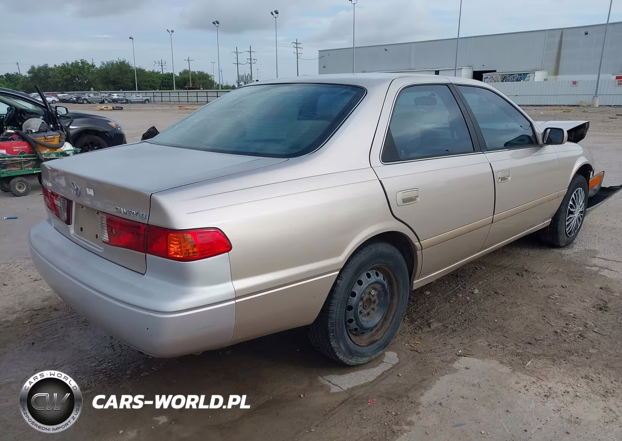 2001 Toyota Camry Le VIN:4T1BG22K31U857496 - 4