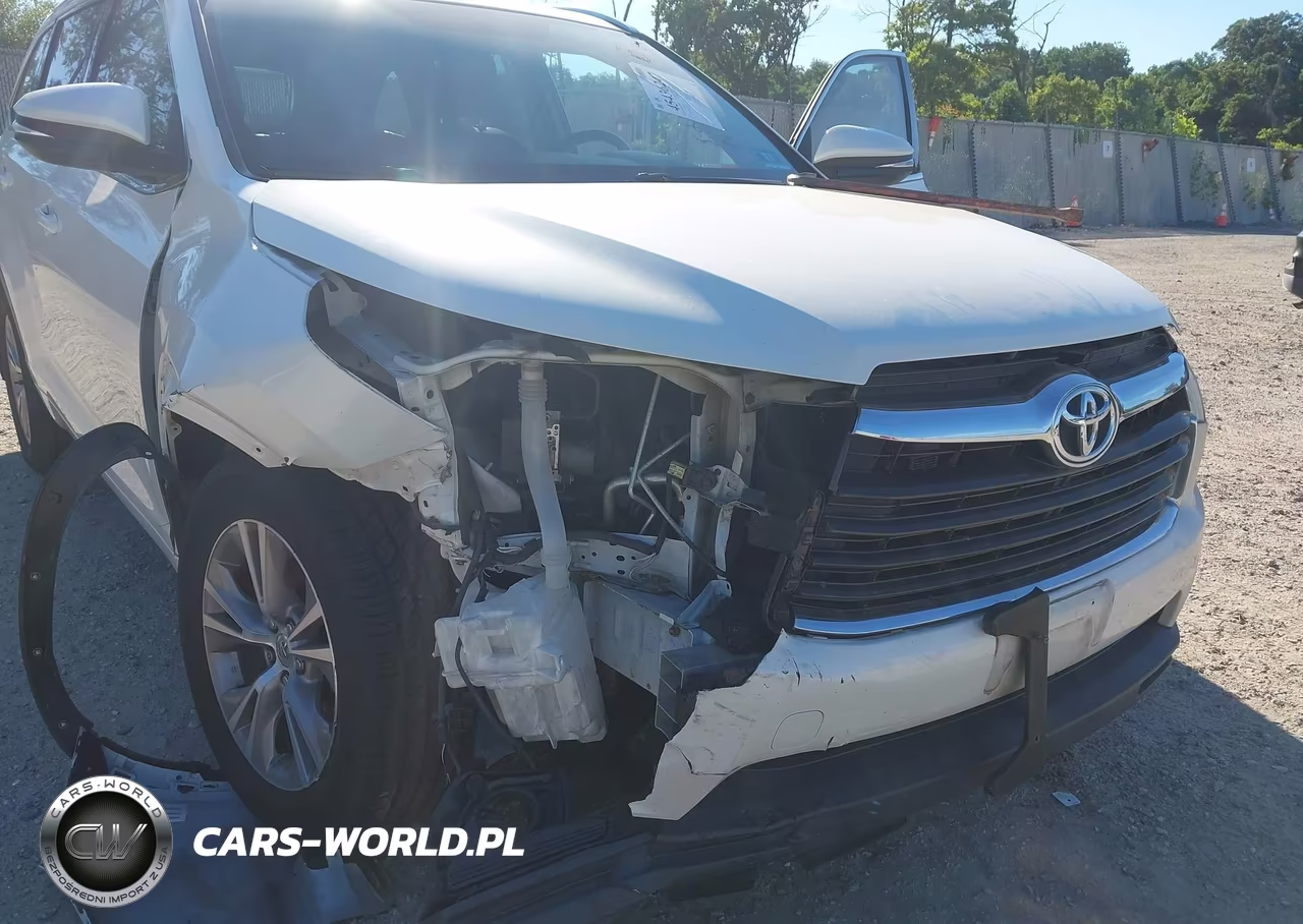 2014 Toyota Highlander Xle V6 VIN:5TDJKRFH6ES005546 - 6