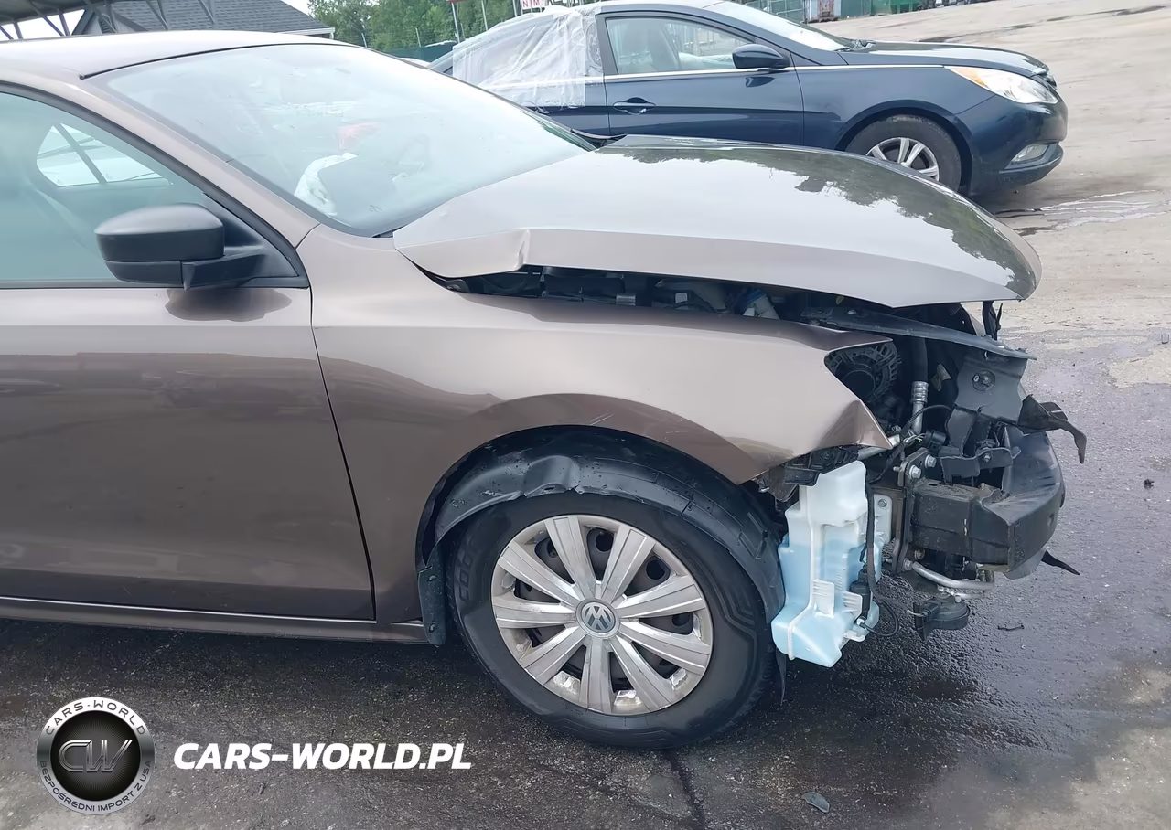 2013 Volkswagen Jetta 2.0L S VIN:3VW2K7AJ9DM401212 - 19