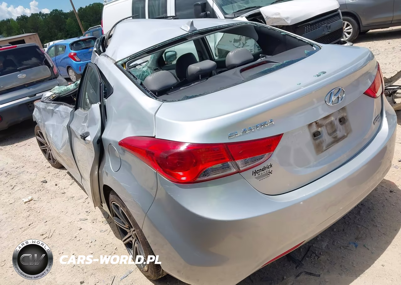 2013 Hyundai Elantra Limited VIN:5NPDH4AEXDH262435 - 3