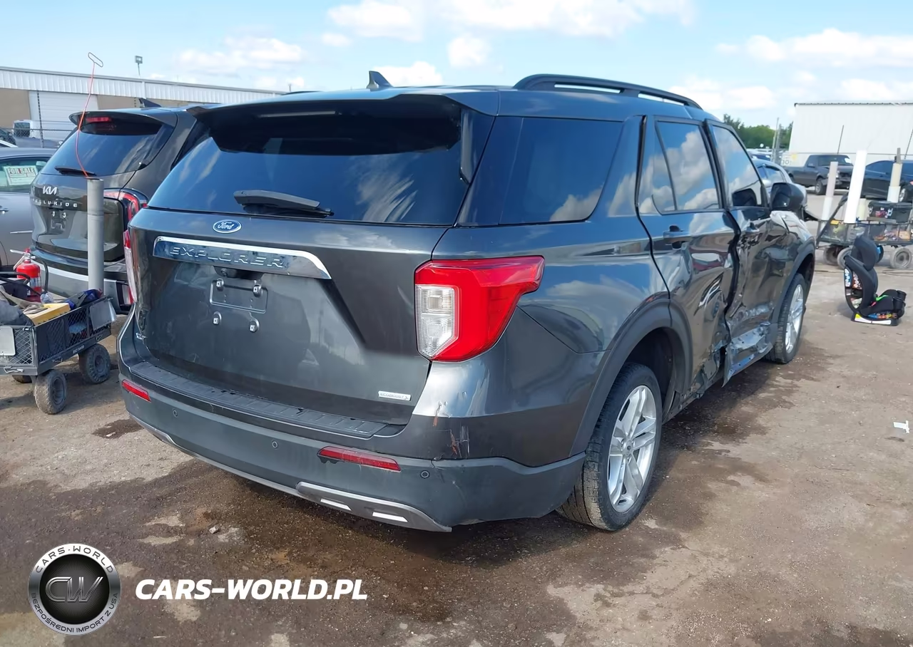 2020 Ford Explorer Xlt VIN:1FMSK7DH5LGB41116 - 4