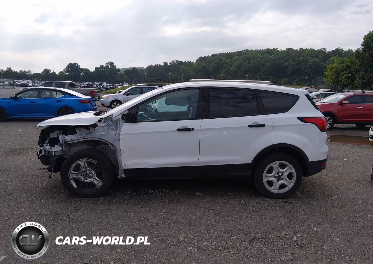 2019 Ford Escape S VIN:1FMCU0F71KUB65259 - 15