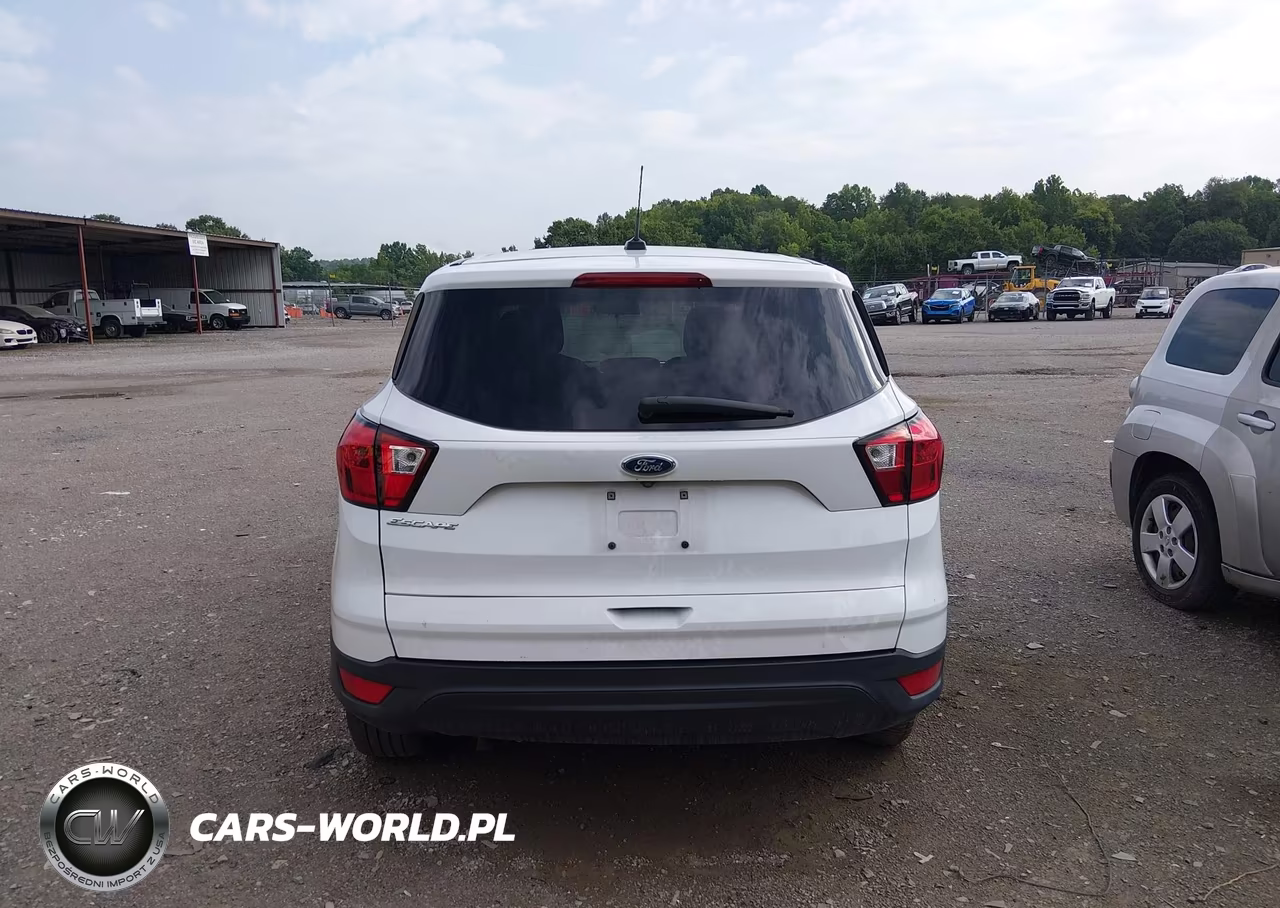 2019 Ford Escape S VIN:1FMCU0F71KUB65259 - 17