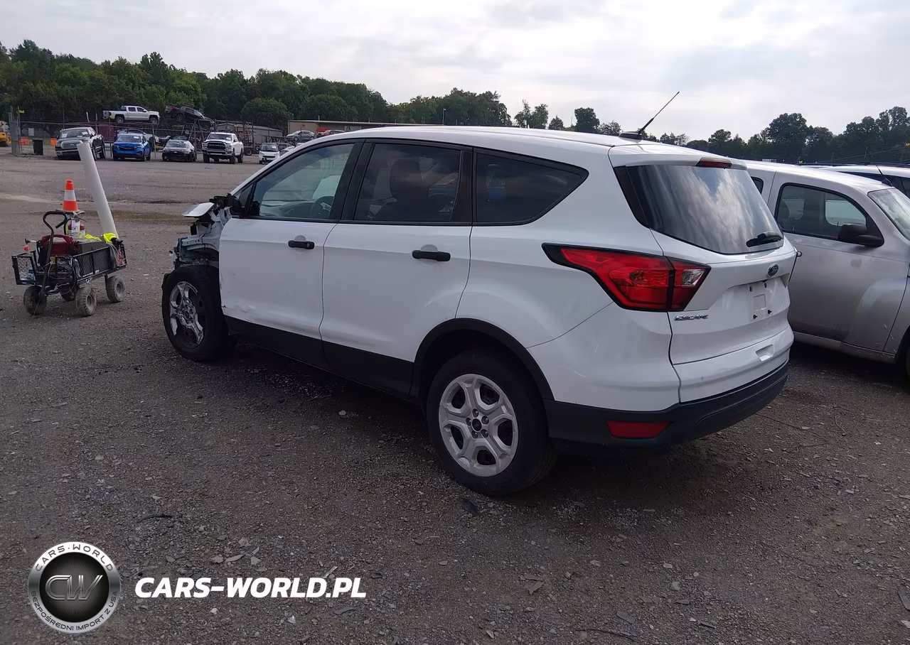 2019 Ford Escape S VIN:1FMCU0F71KUB65259 - 3