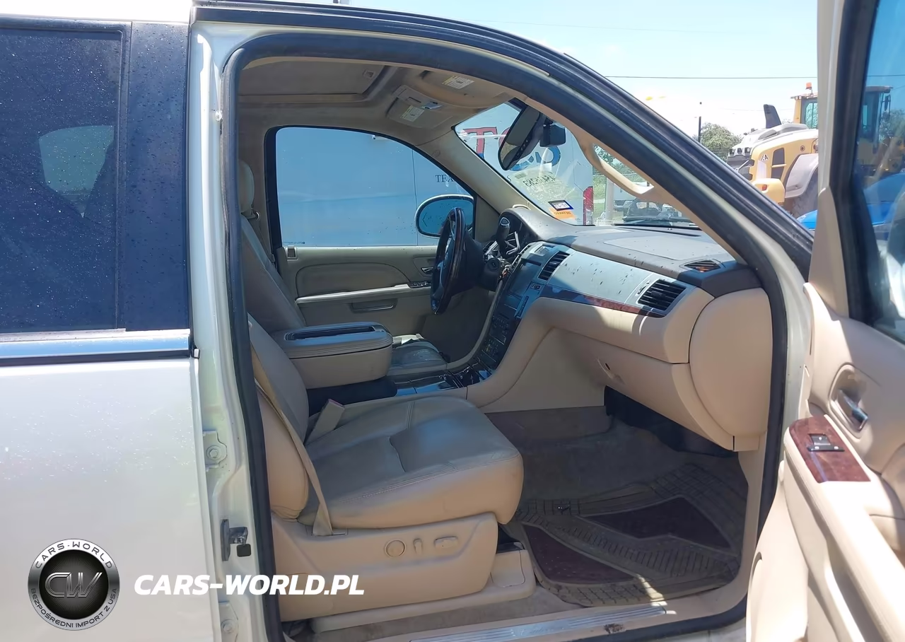 2014 Cadillac Escalade Luxury VIN:1GYS3BEF0ER206277 - 5