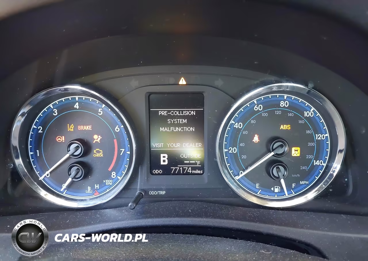 2017 Toyota Corolla Le VIN:2T1BURHE4HC932995 - 7