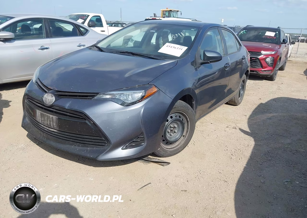 2017 Toyota Corolla Le VIN:5YFBURHE4HP718041 - 2