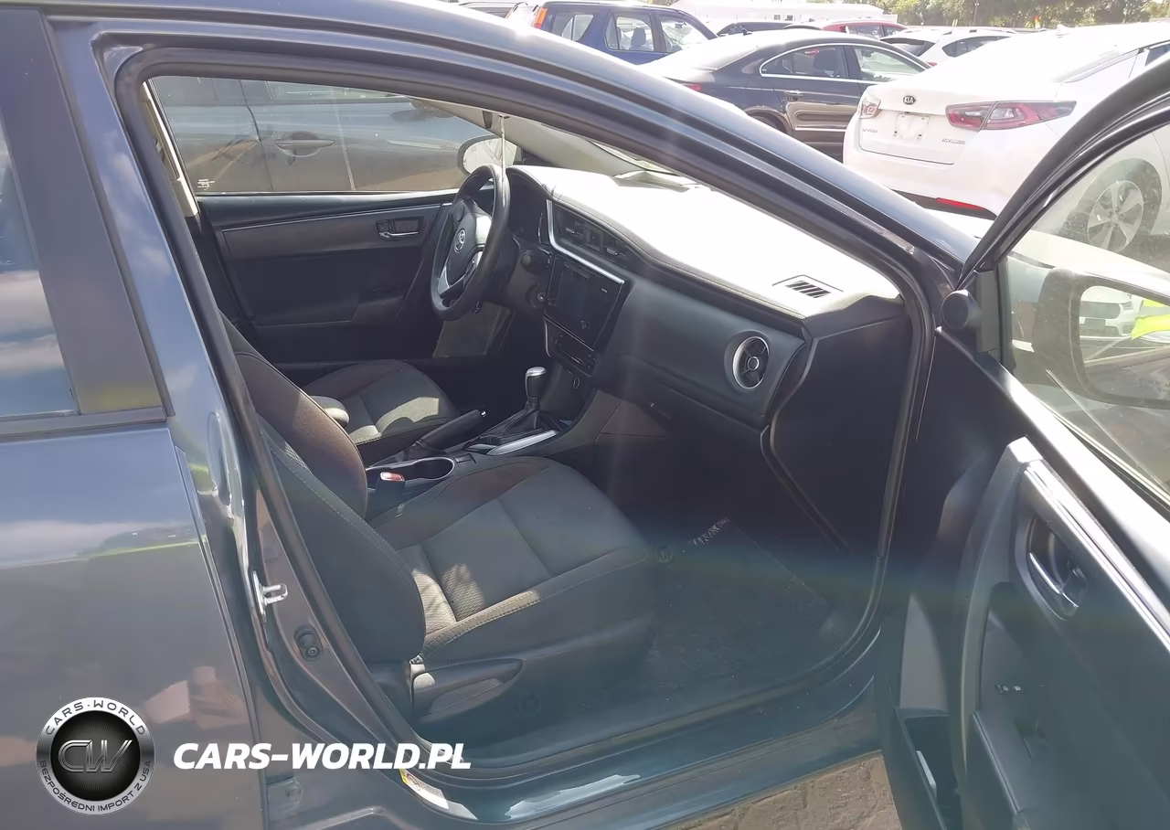 2017 Toyota Corolla Le VIN:5YFBURHE4HP718041 - 5
