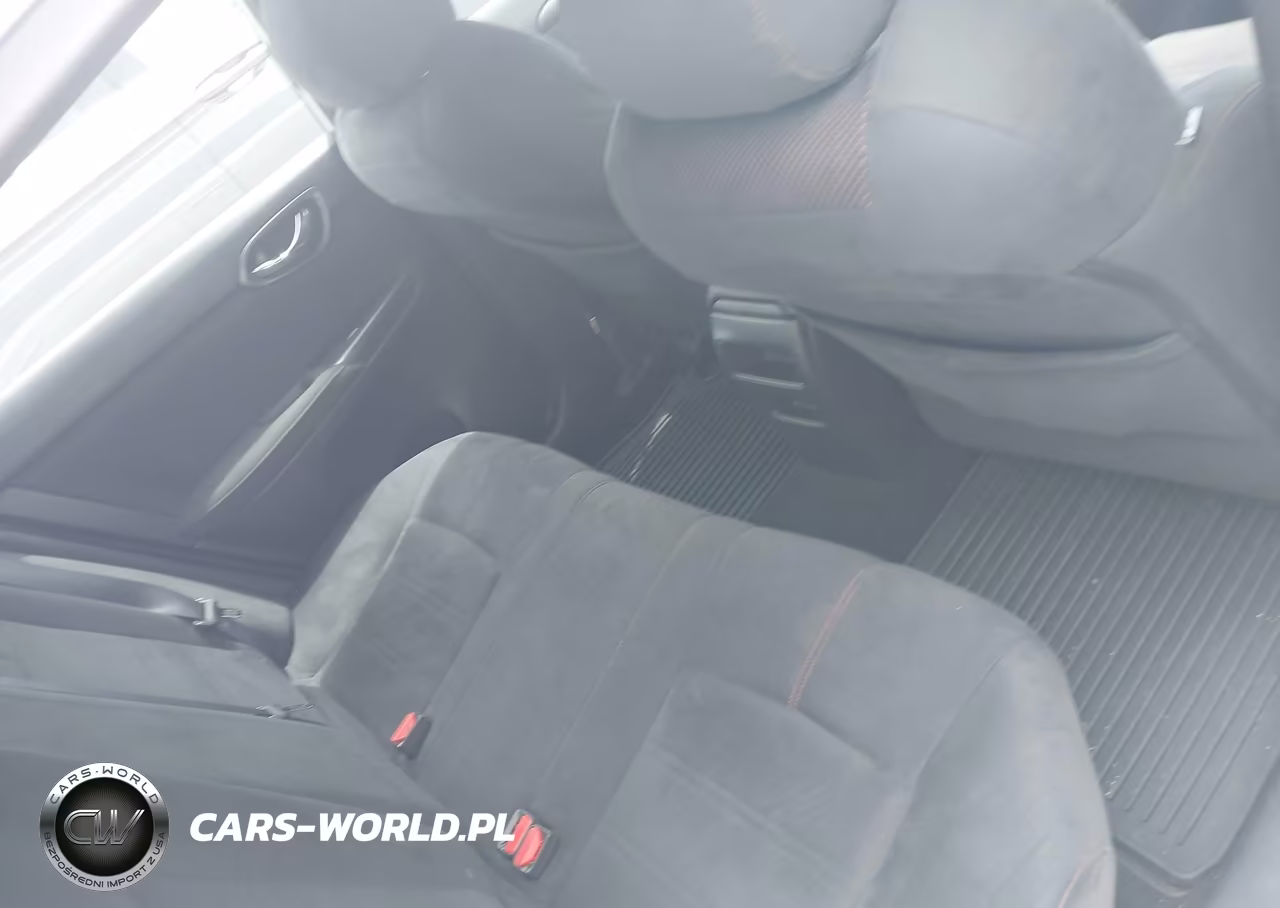 2017 Nissan Sentra Nismo VIN:3N1CB7AP8HY287765 - 8