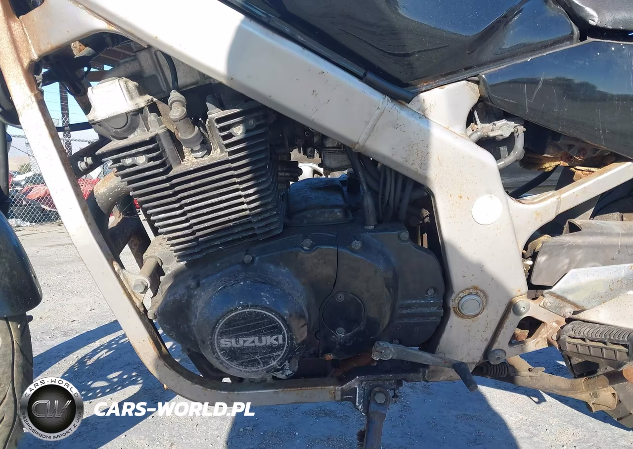 1992 Suzuki Gs500 E VIN:JS1GM51A1N2102582 - 9