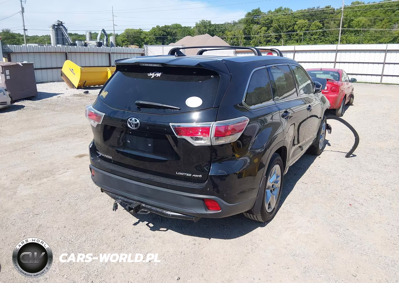 2015 Toyota Highlander Limited Platinum V6 VIN:5TDDKRFH4FS223743 - 4