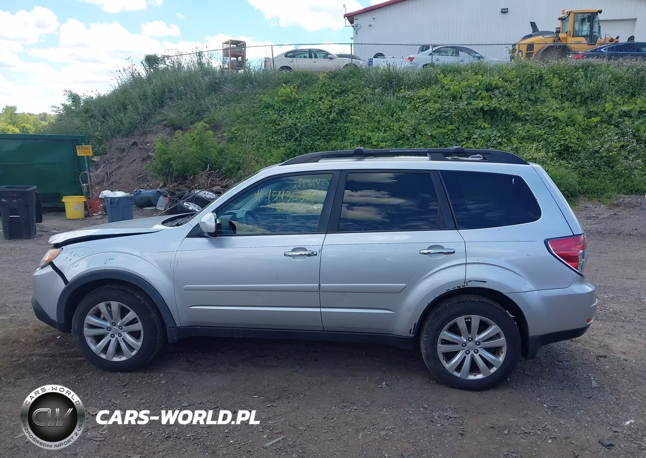 2011 Subaru Forester 2.5X Premium VIN:JF2SHADC7BG783518 - 14
