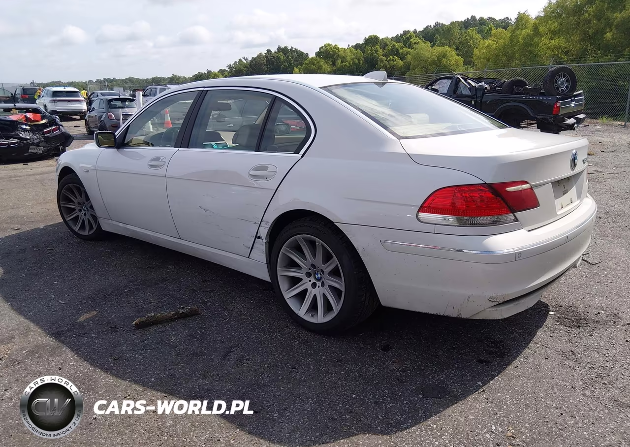 2006 BMW 750Li VIN:WBAHN83516DT62671 - 3
