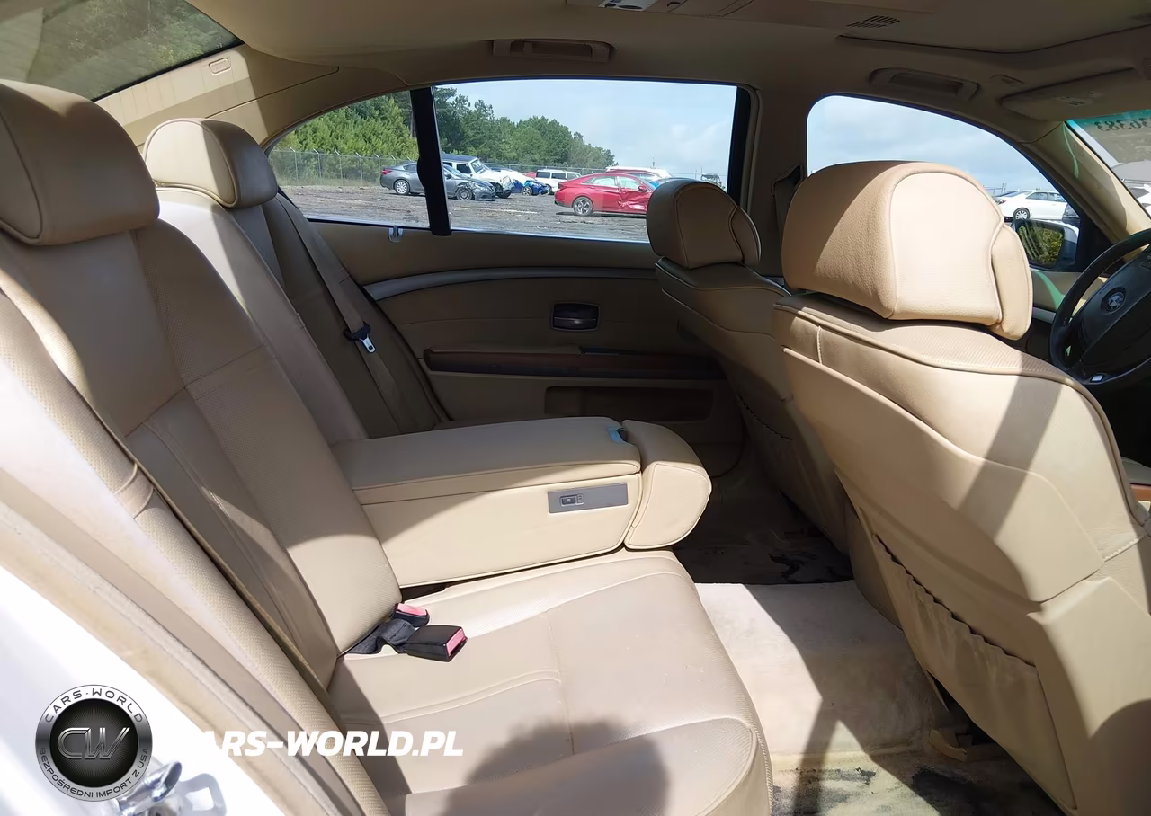 2006 BMW 750Li VIN:WBAHN83516DT62671 - 8