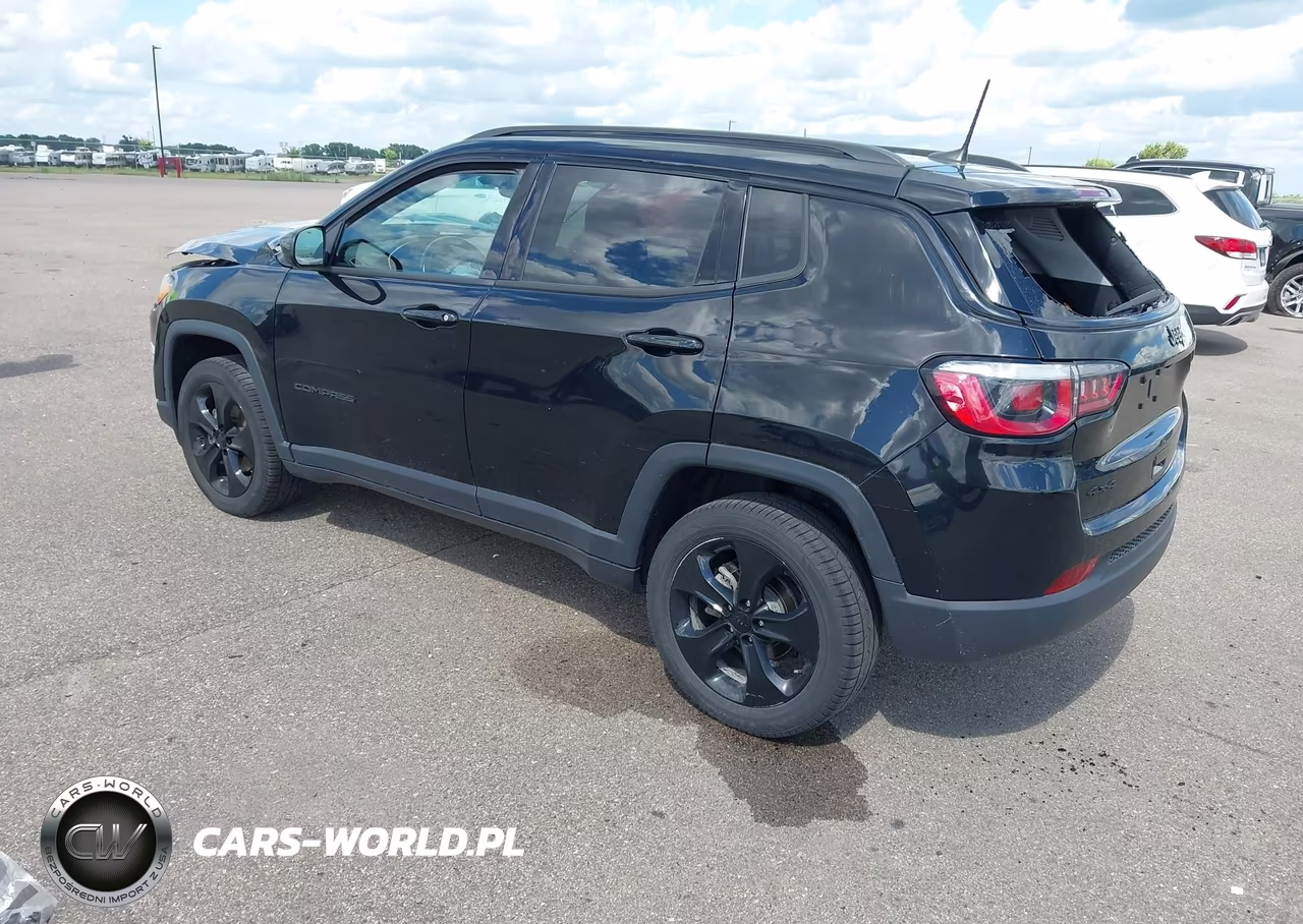 2020 Jeep Compass Altitude 4X4 VIN:3C4NJDBB2LT204895 - 3