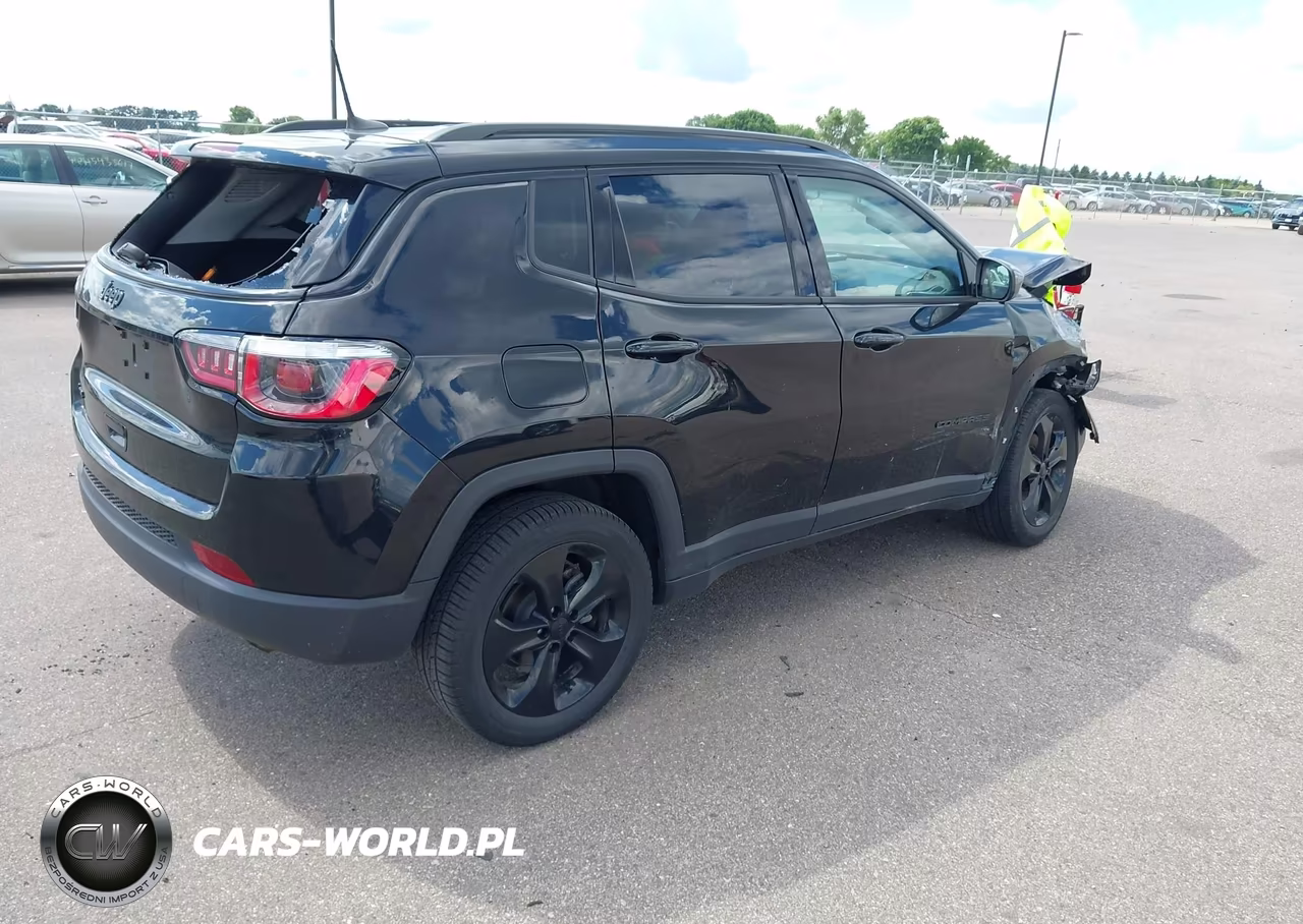 2020 Jeep Compass Altitude 4X4 VIN:3C4NJDBB2LT204895 - 4