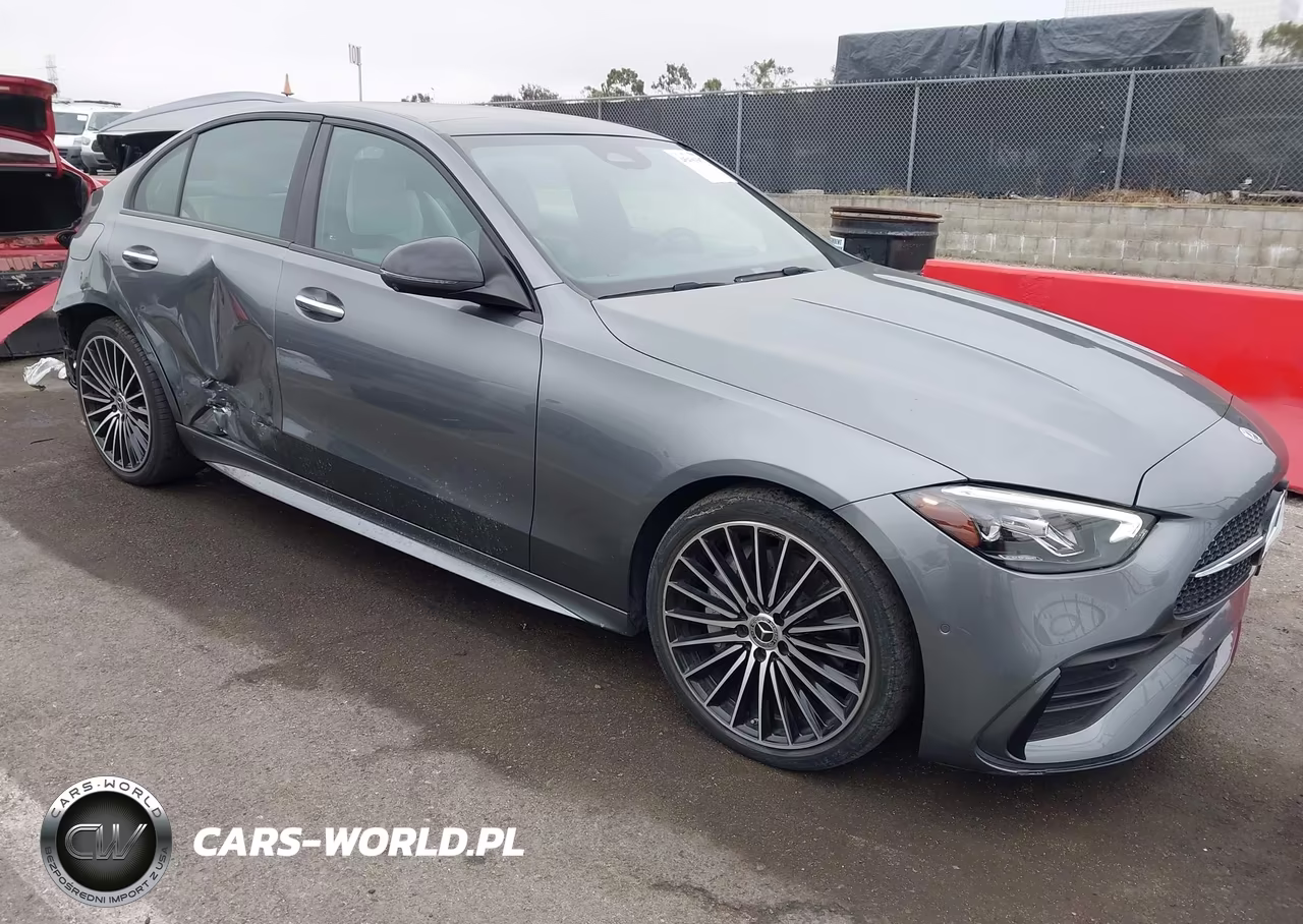2024 Mercedes-Benz C 300 – zdjęcie 1 z 16