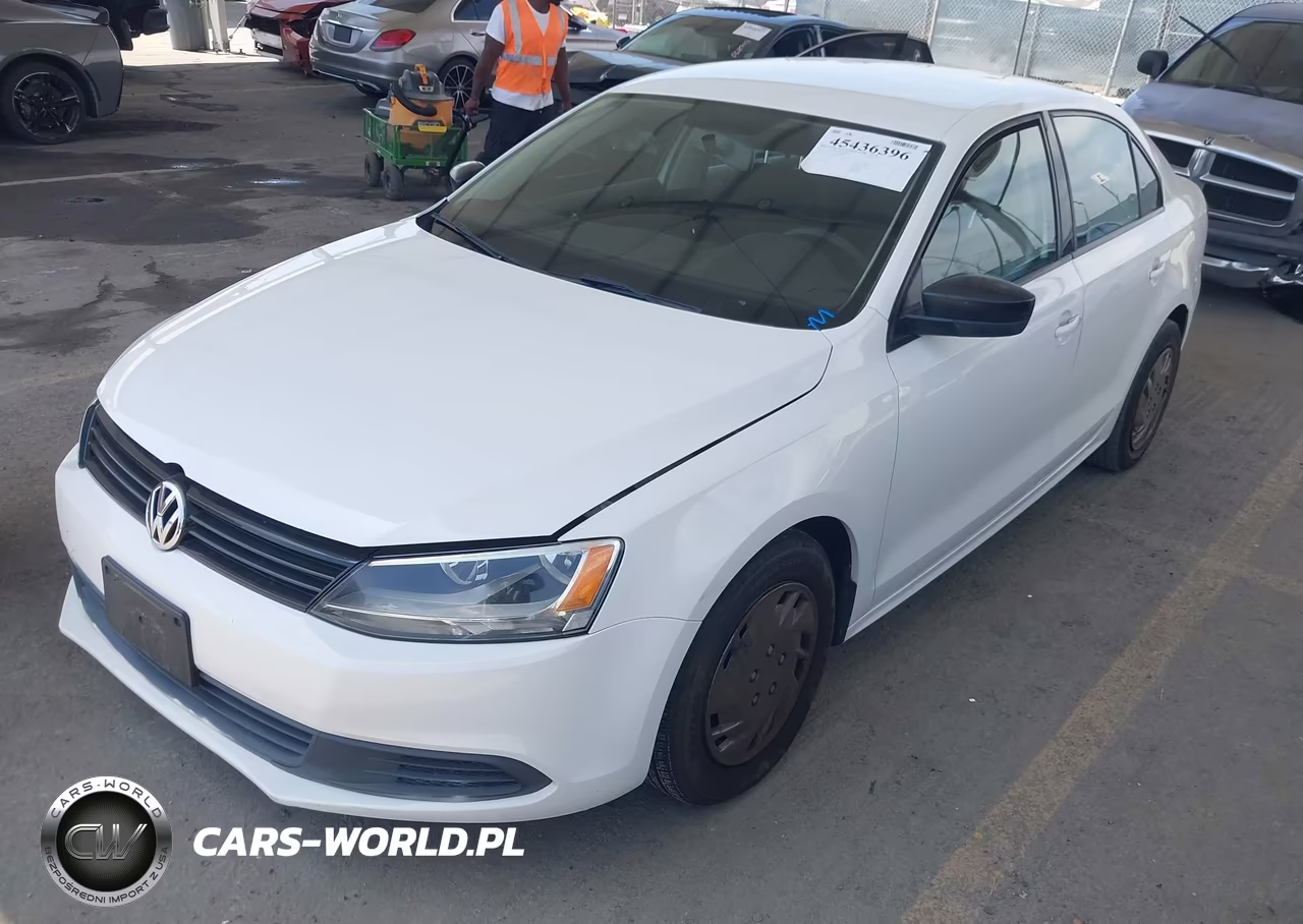 2013 Volkswagen Jetta 2.0L S VIN:3VW2K7AJ0DM295801 - 2