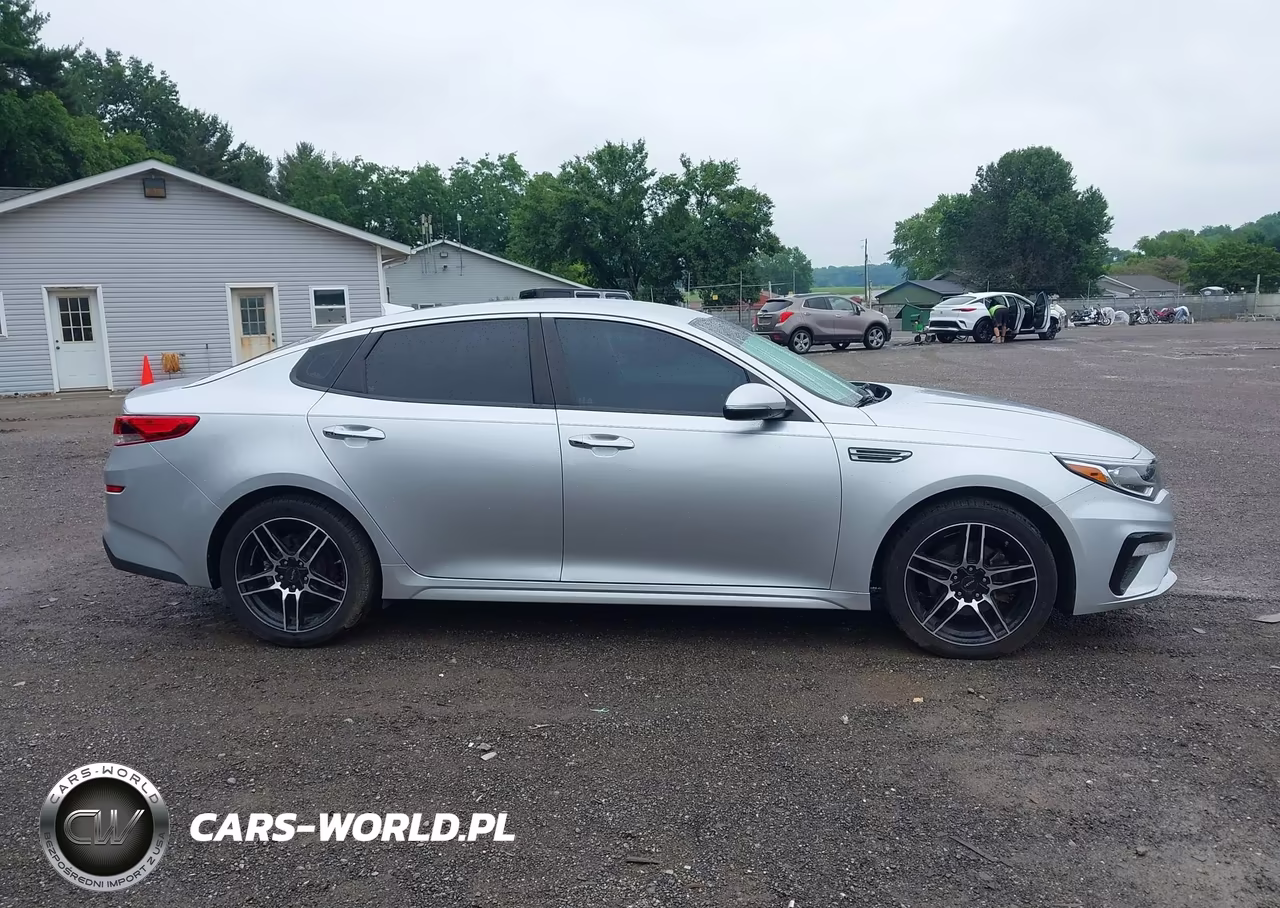 2019 Kia Optima Lx VIN:5XXGT4L30KG298702 - 13